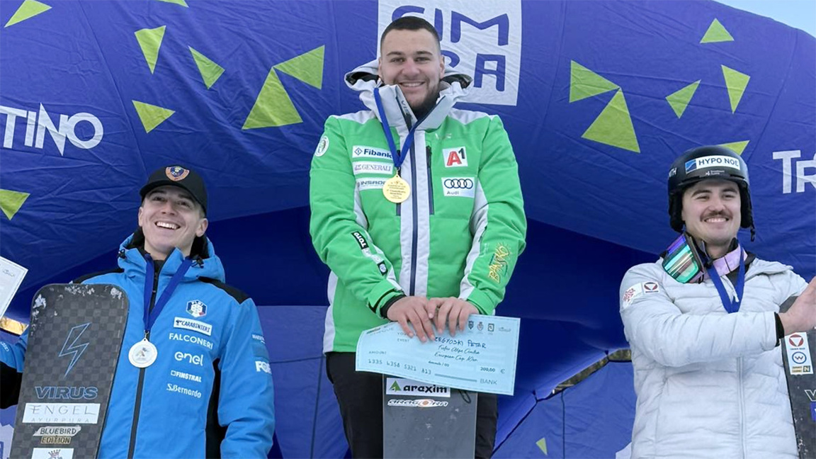 Victoire de Pétar Guergyovski à Folgaria au slalom géant parallèle de snowboard