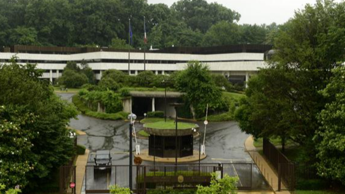 Франция САЩ посолство