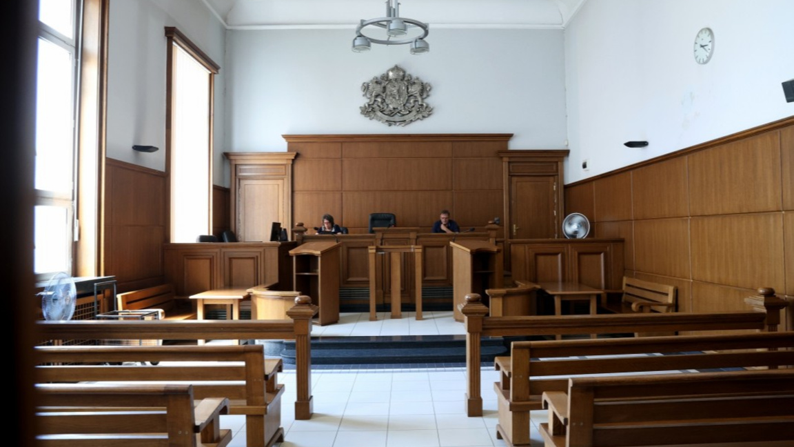 Съдът гледа поисканата постоянна мярка за Росен Кръстев "Стъкларя"