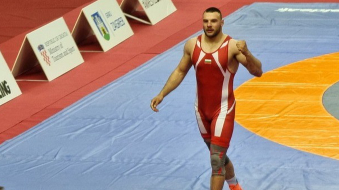 Новиков и Милов отново тренират с национ...