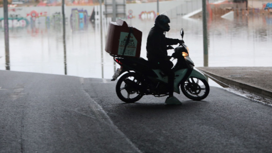 Гърция: Заледени пътища и глоби за шофьорите без вериги