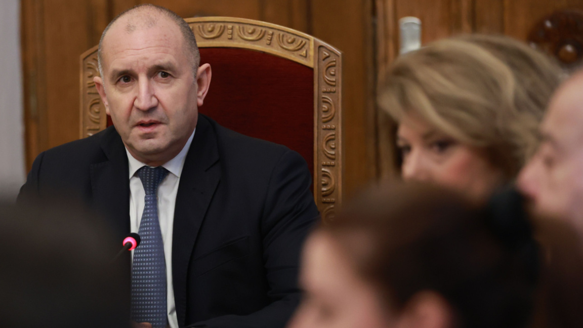 Quieren del presidente que convoque elec...