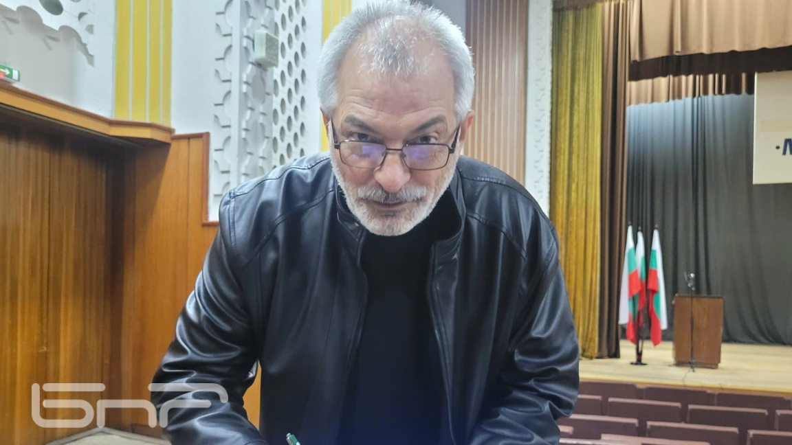 Проф. Пламен Митев: Паметта за саможертв...