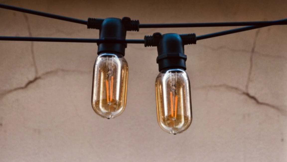 Прекъсвания на електрозахранването ще има в цяла Украйна