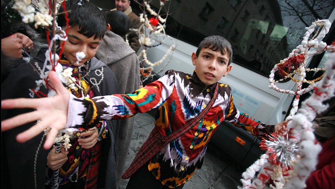 Début des célébrations du Nouvel An rom