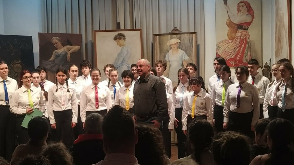 Българи в Брюксел аплодираха хора на соф...