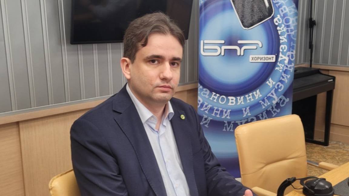 Божидар Божанов