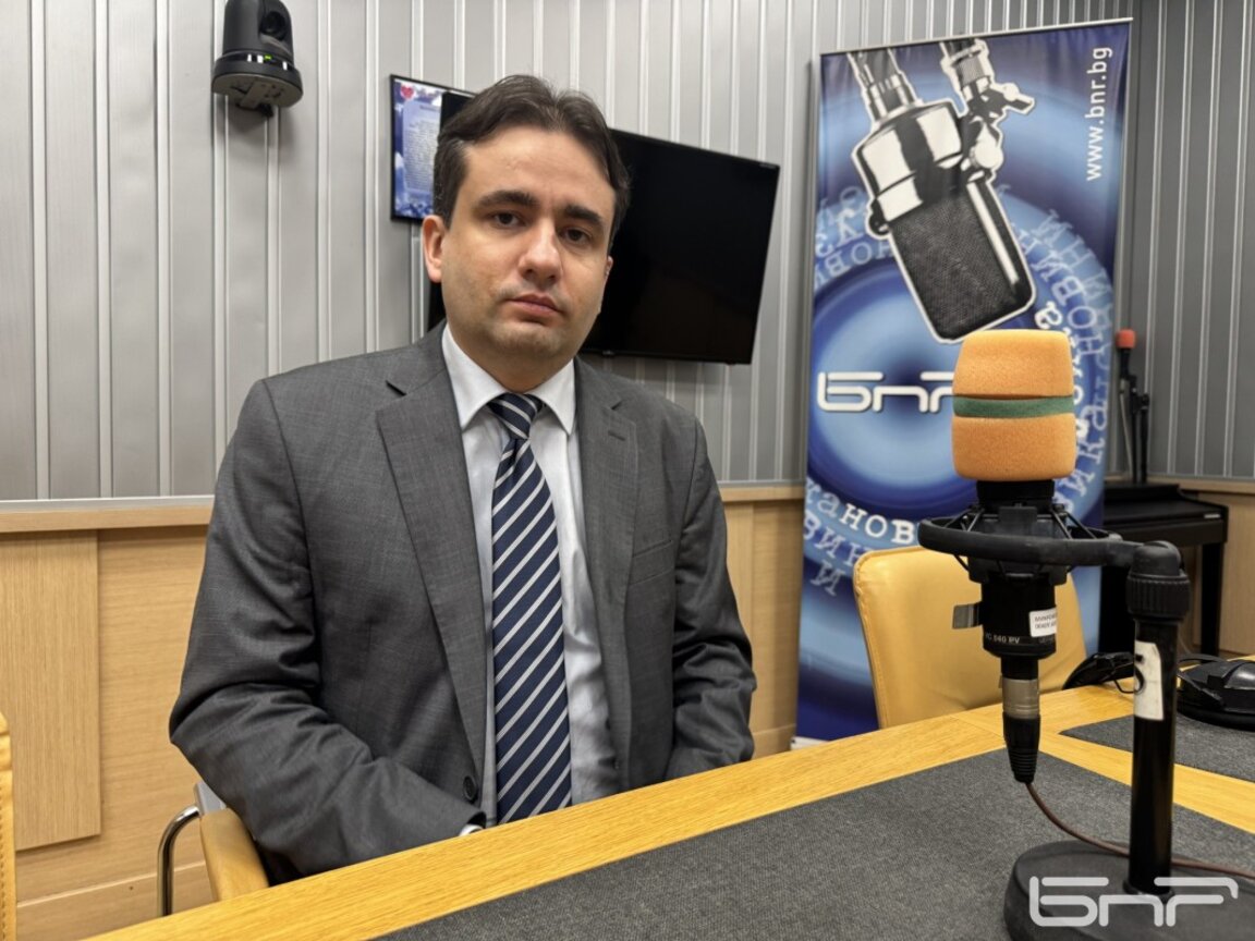 Божидар Божанов