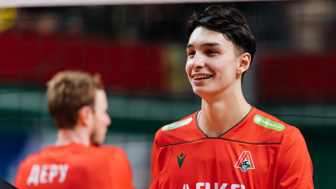 Симеон Николов е изборът на феновете за ...