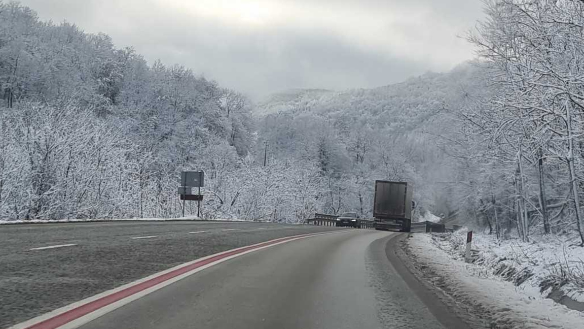 Какво не бива да забравяме, тръгвайки на път при мразовито време
