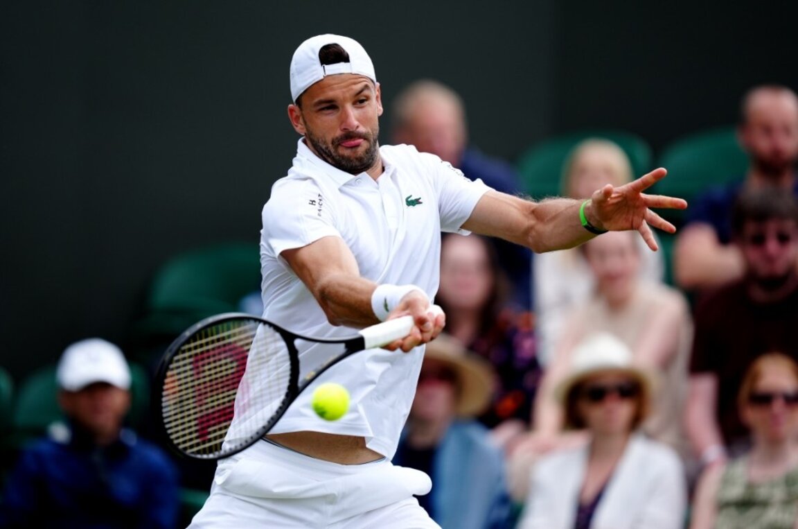 Grigor Dimitrov in action