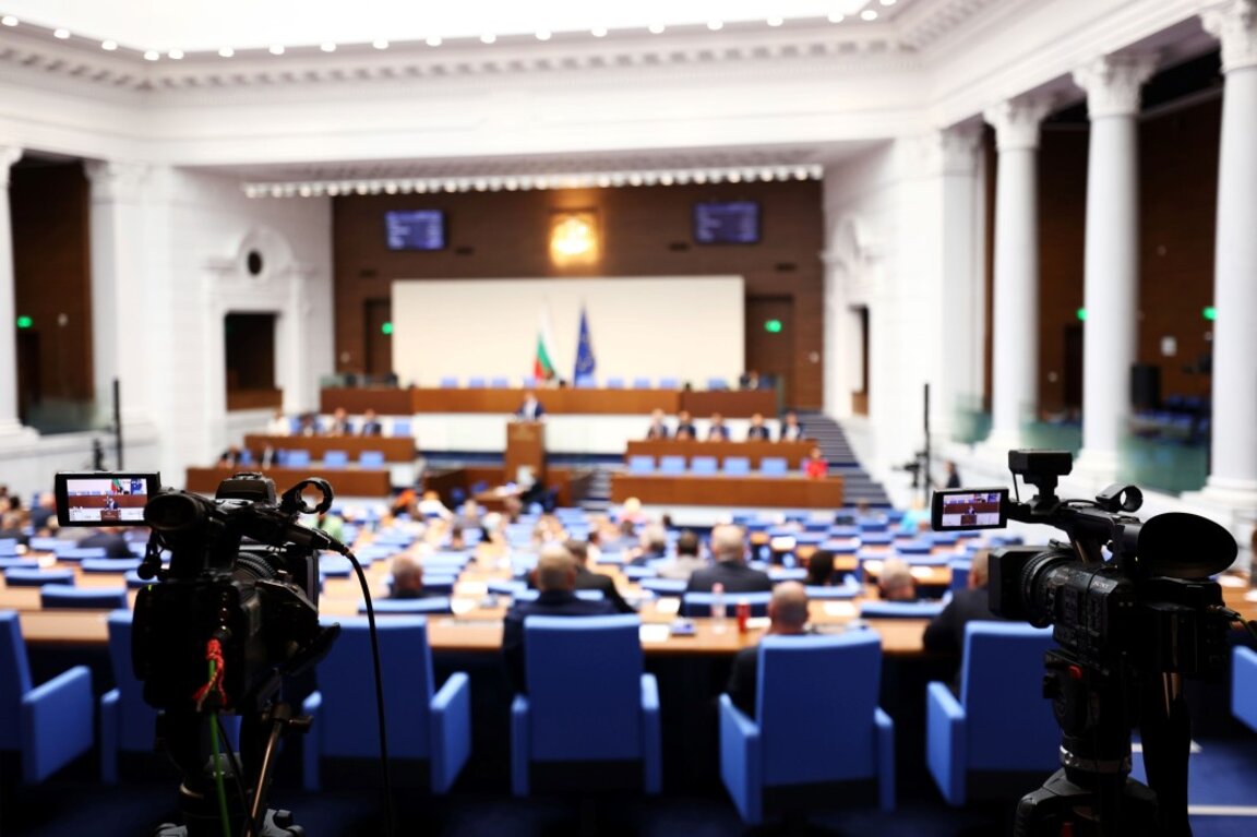 Депутати внесоха законопроект за назначаването на ръководители на службите