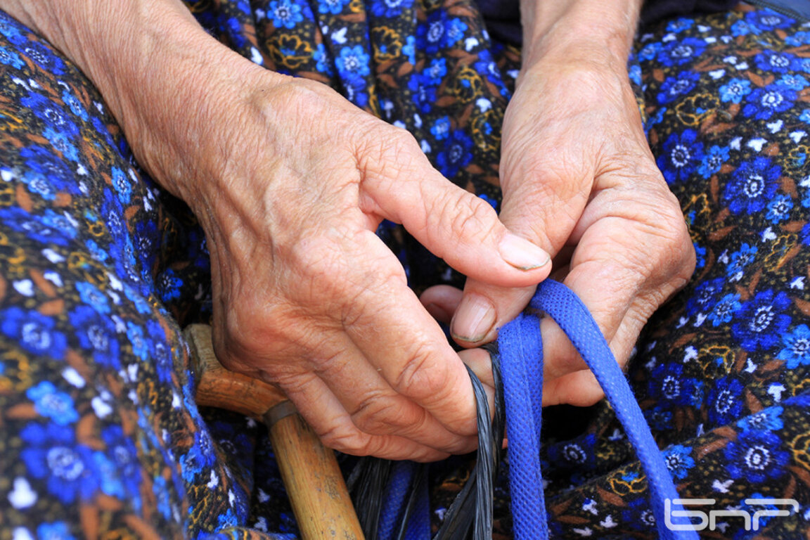 Държавата започна ремонти на домовете за стари хора