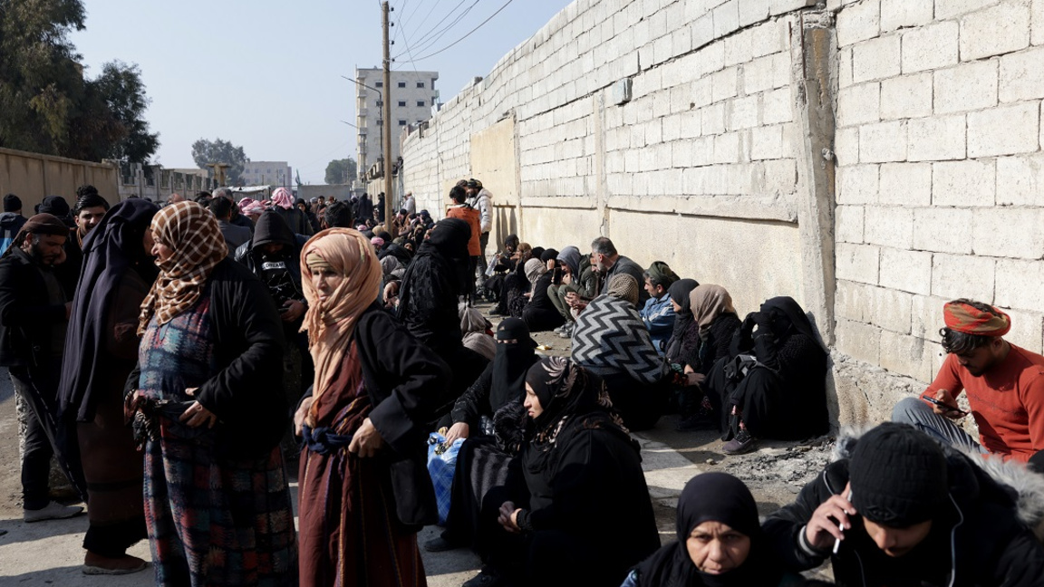 САЩ прехвърлиха 4500 задържани джихадист...