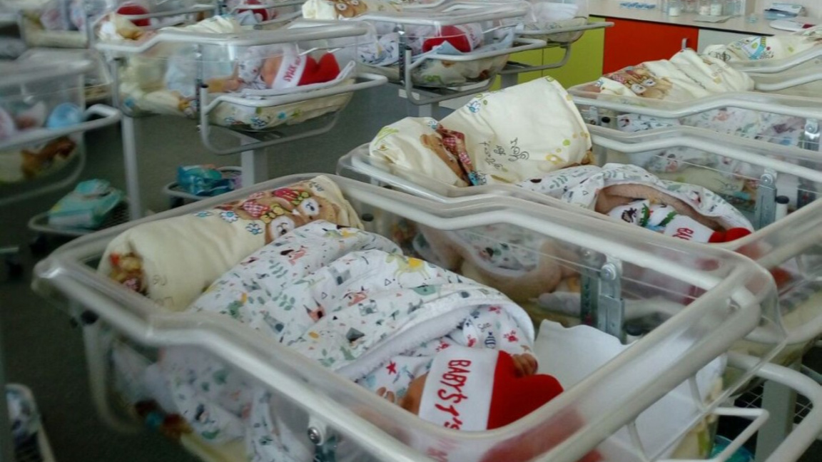 Бебета в „Майчин дом“ в София