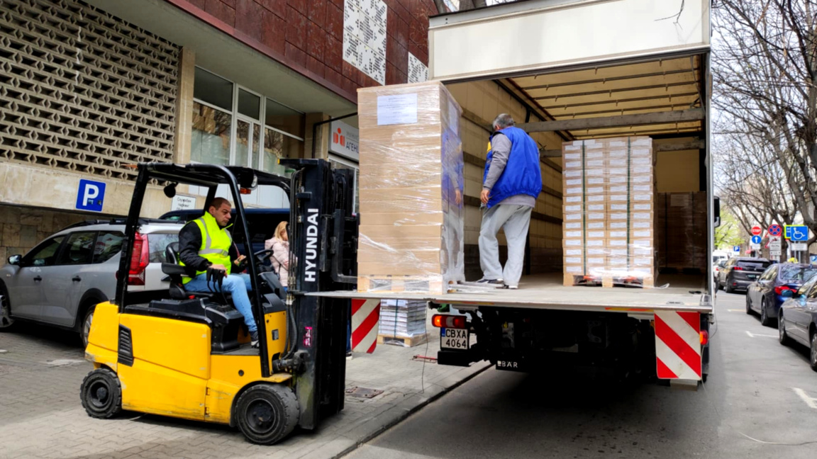   250 хиляди бюлетини за вота в неделя п...