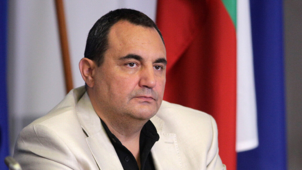 Веселин Стойнев