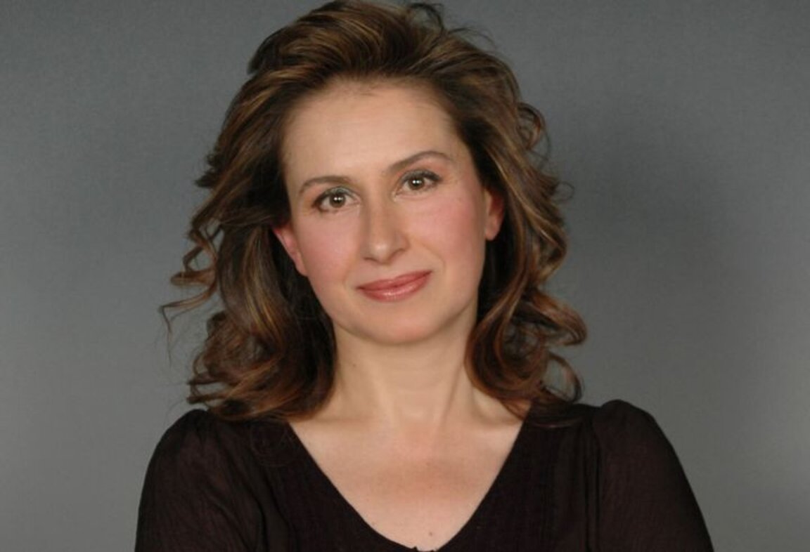 Любомира Александрова - диригент на Смес...