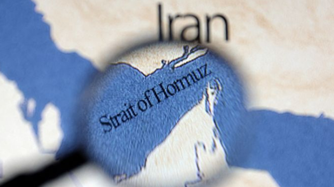 Иран изготвя с Оман протокол за преминав...