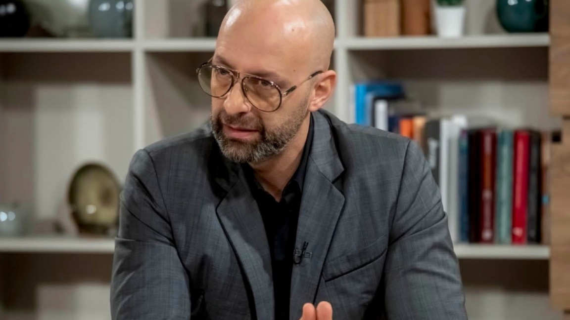 Cybercriminals don't just hack phones, t...