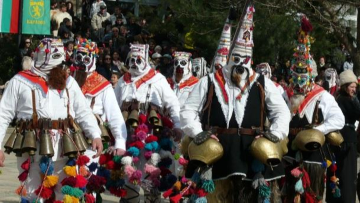 Φεστιβάλ Μπαμπόγερων και Σουρβακάρηδων σ...