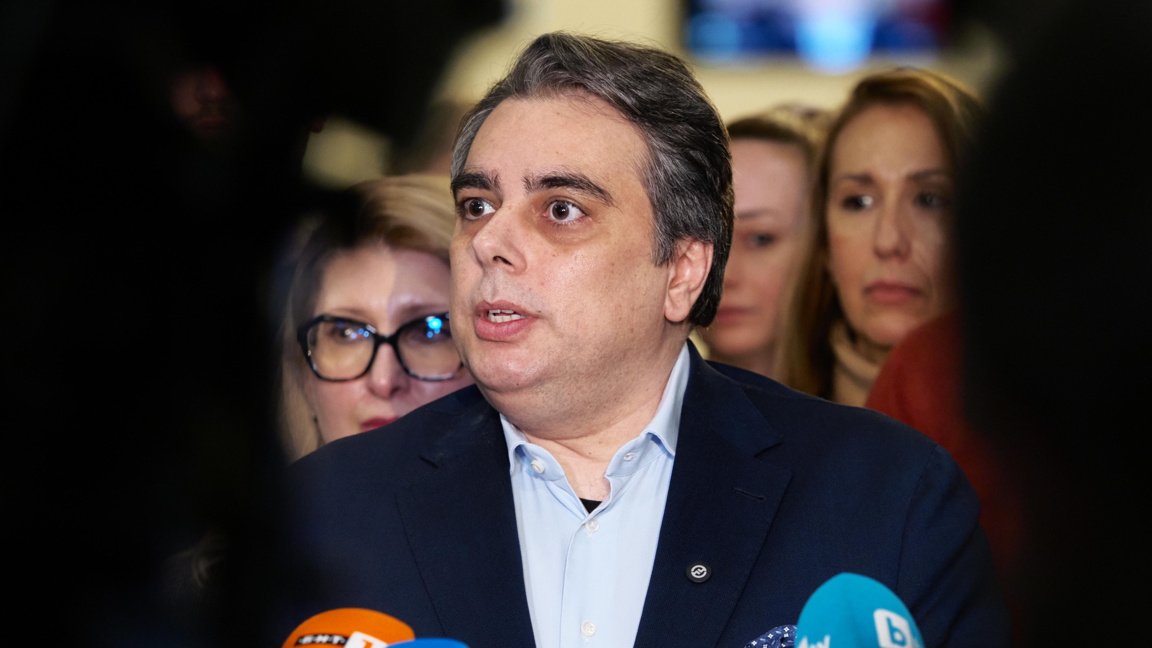 Асен Василев