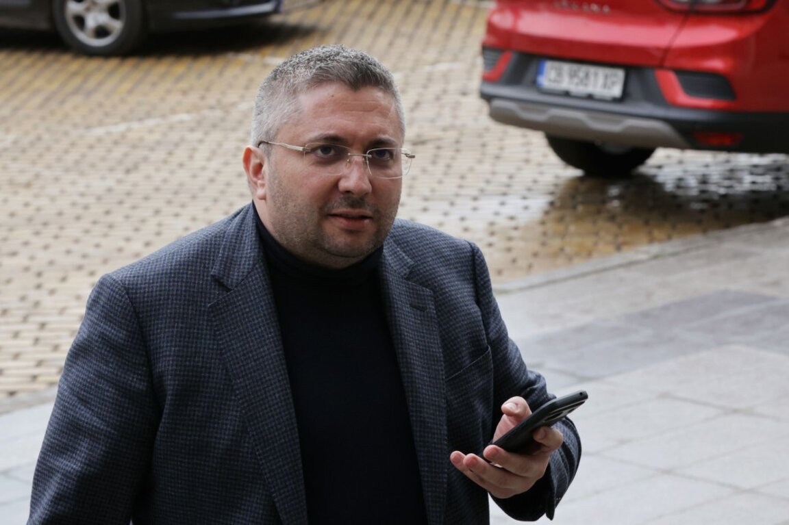 Николай Нанков