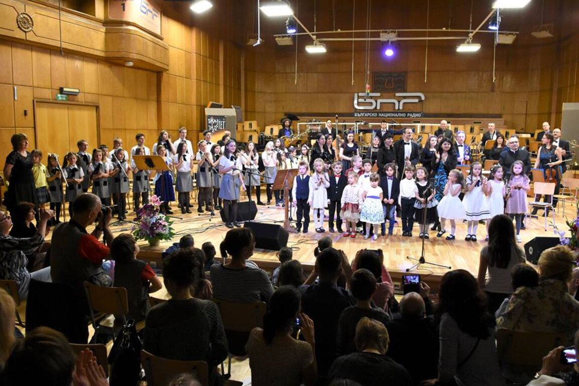 Вокална група „Радиодеца“ ще участва в Празничния концерт на 3 март в зала "България"