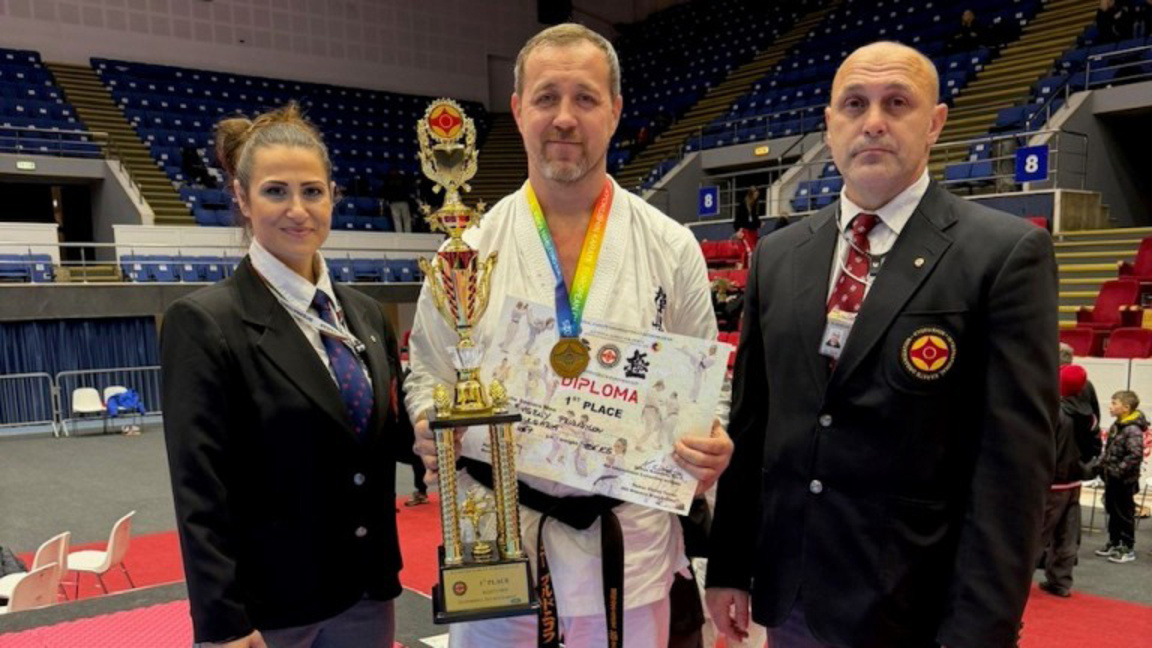 Бургаски каратист стана европейски шампи...