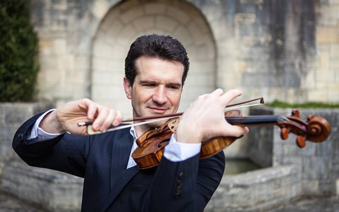 Светлин Русев