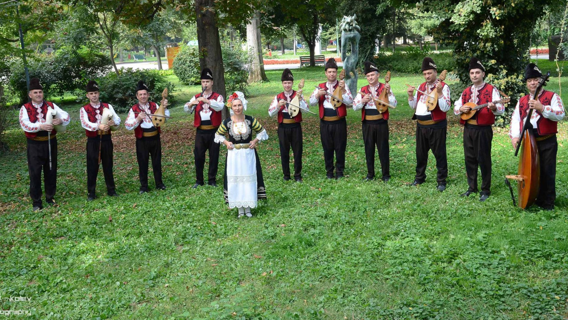 Гергана Дачинова -Тилева - 35 години на сцена с ансамбъл "Пазарджик"