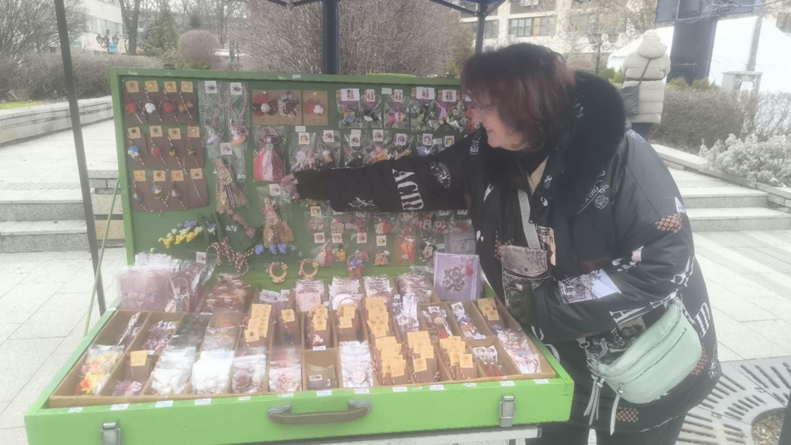 Колко ще ни струват мартениците тази година 