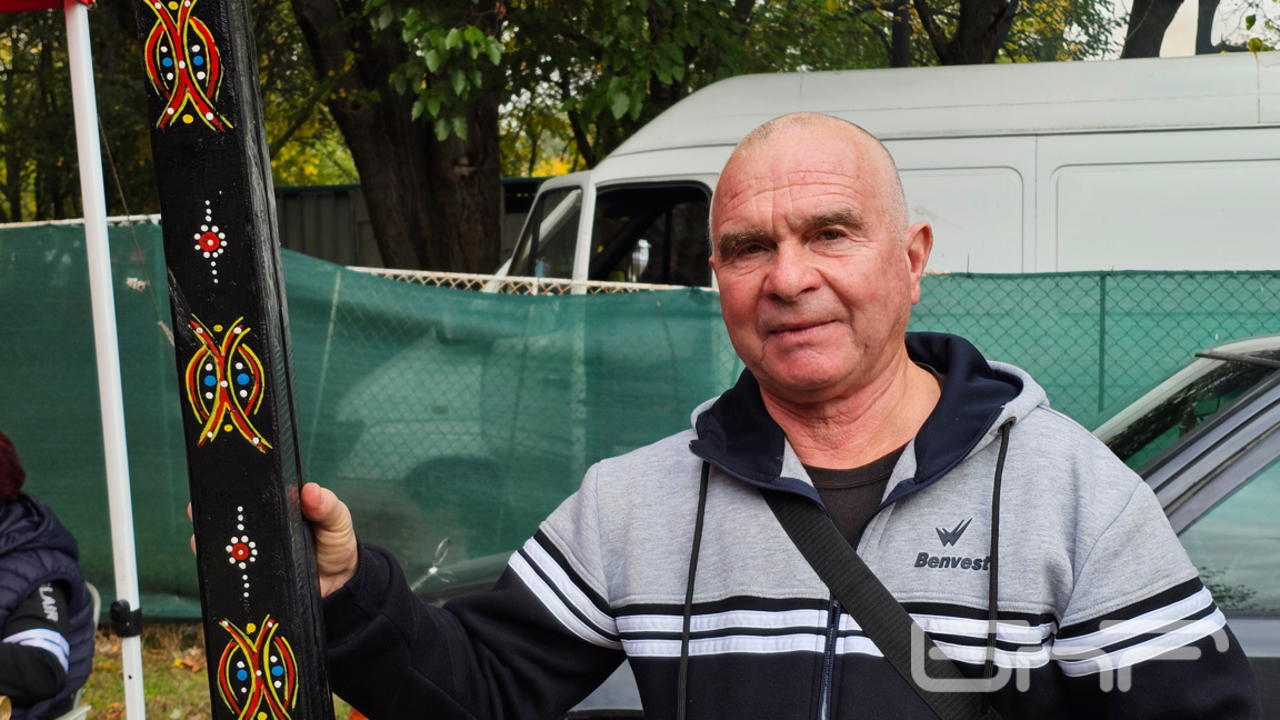 Песента на колелета - изчезващият занаят...