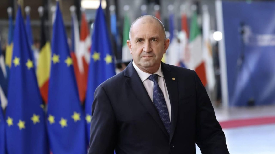 Parlament reagiert auf Regierungs Veto-D...