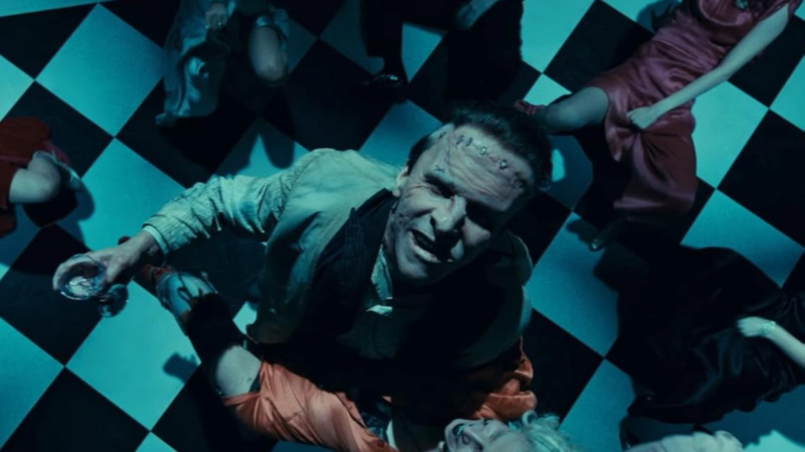 Гримирали Крисчън Бейл по 6 часа на ден,...