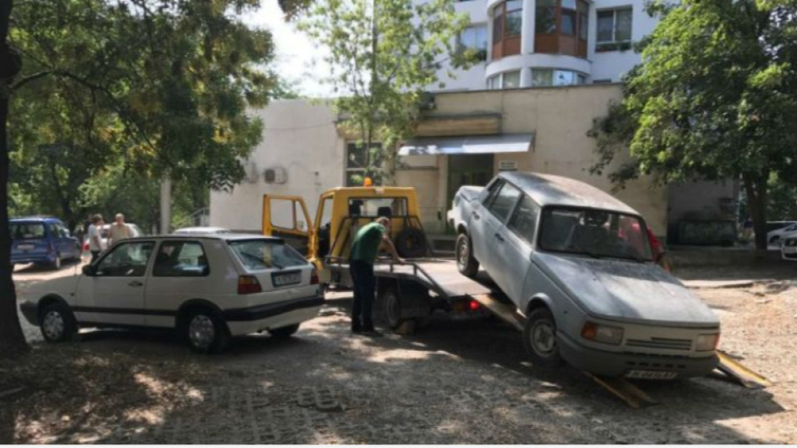 Премахнаха 76 стари коли...