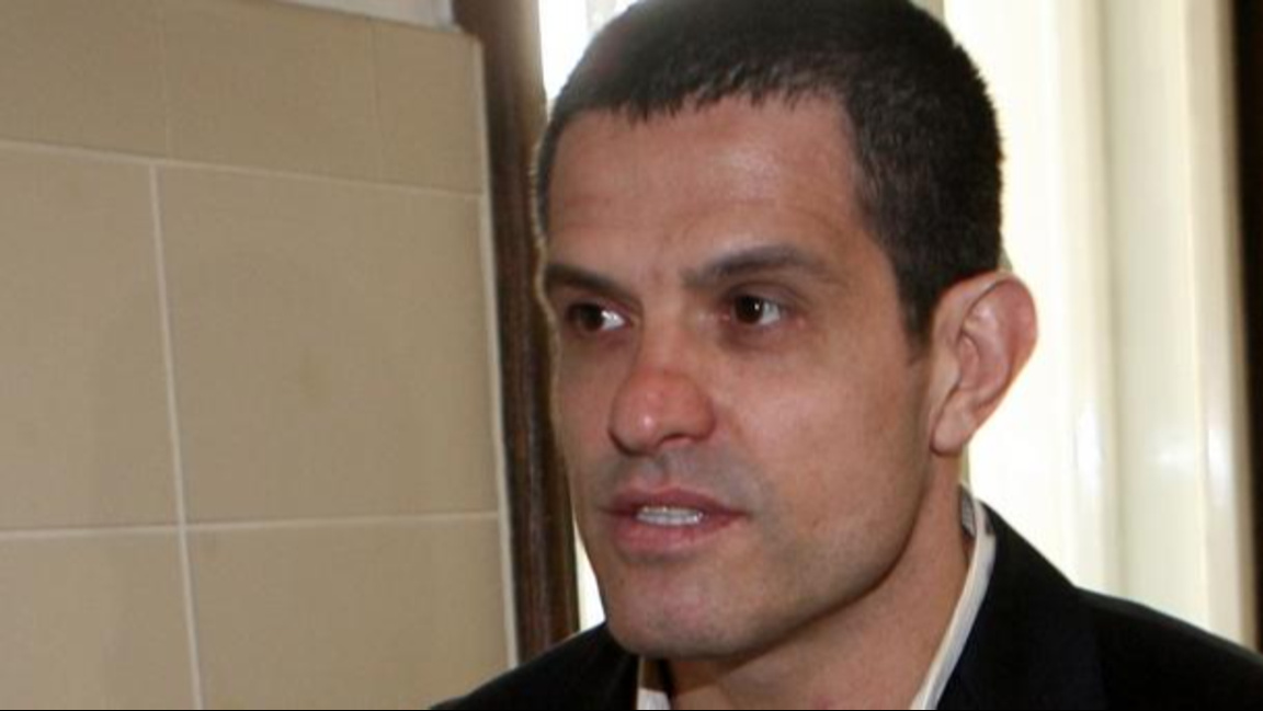 Евелин Банев