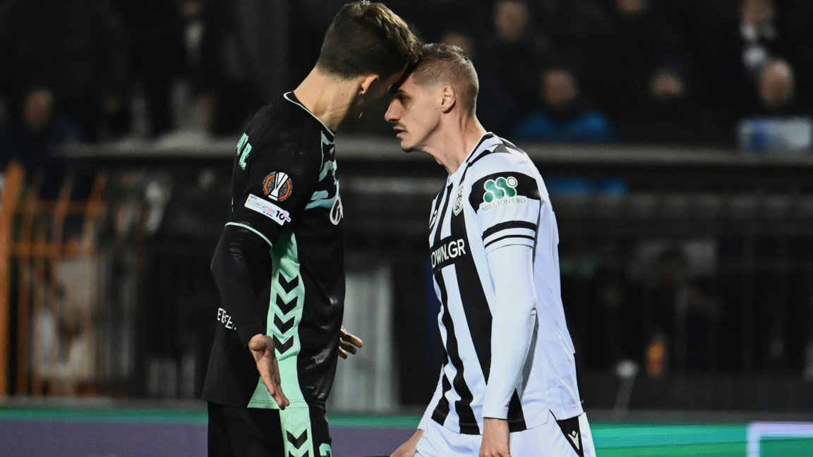 Десподов пак беше резерва, Лион и Астън ...