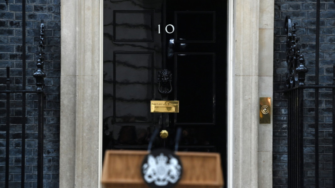 Лондон отхвърли руски твърдения за ядрено оръжие за Украйна