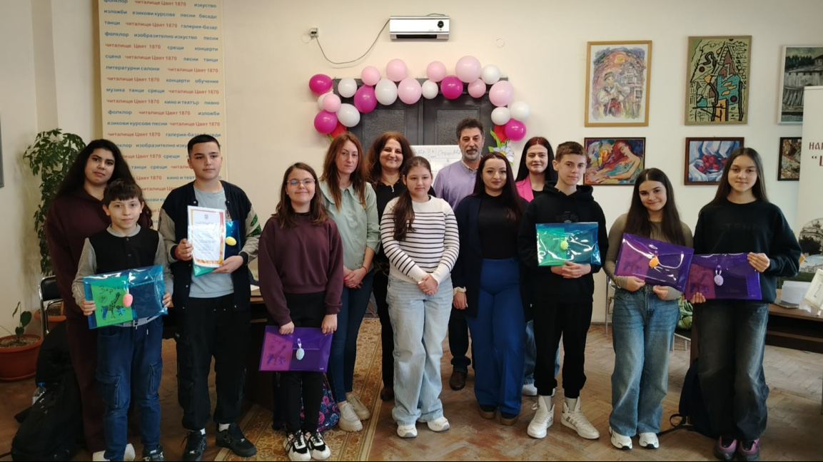 Ученици показаха знания по български ези...