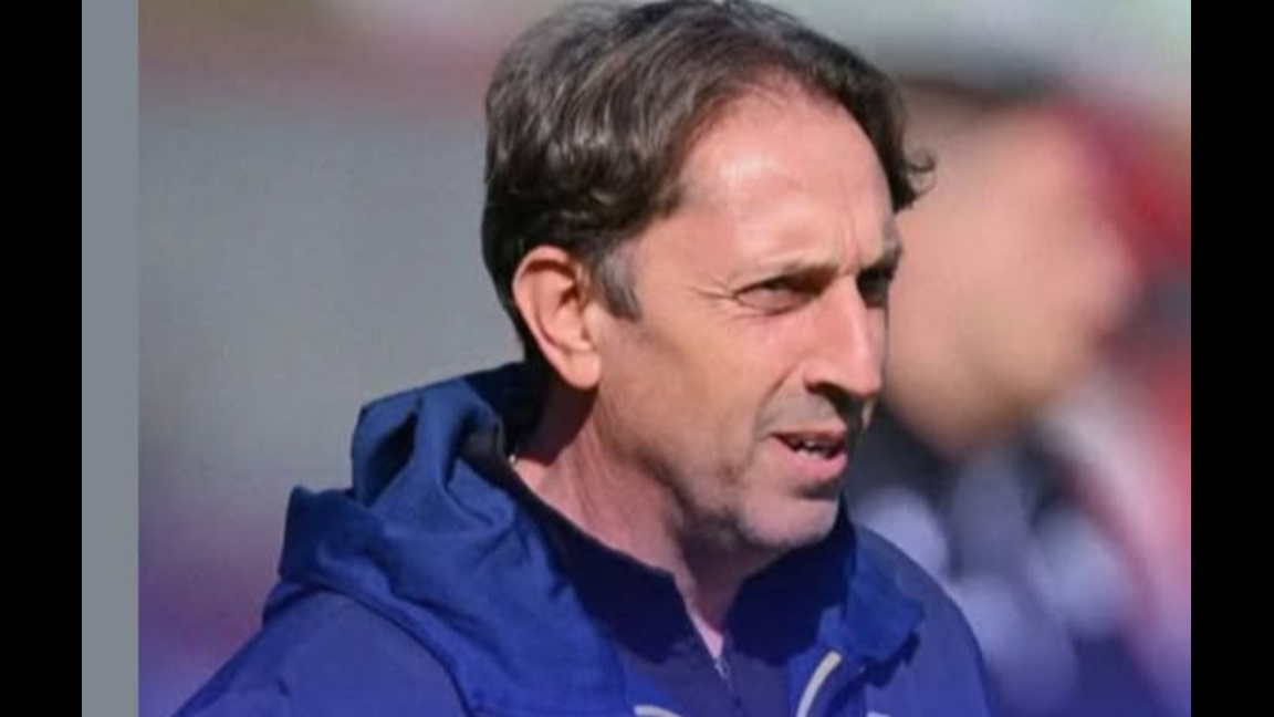 Атанасов отново пое "Монтана"...