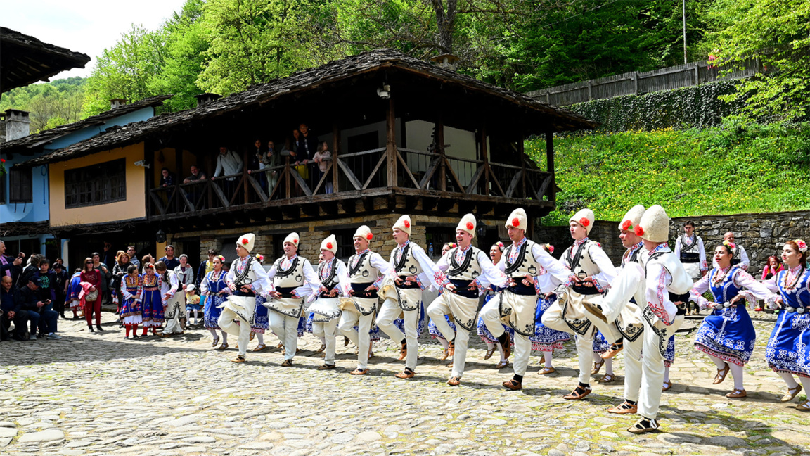 St. George’s Day at Etar: Six days of li...