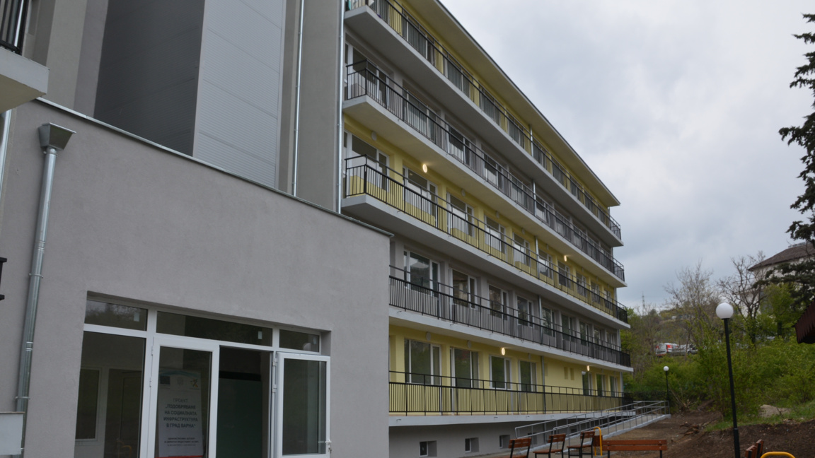 В минусови температури: 23-ма са настанени в приюта за бездомни във Варна