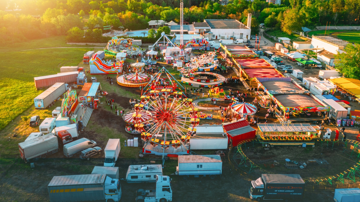 Приемат заявки за пролетния панаир ...