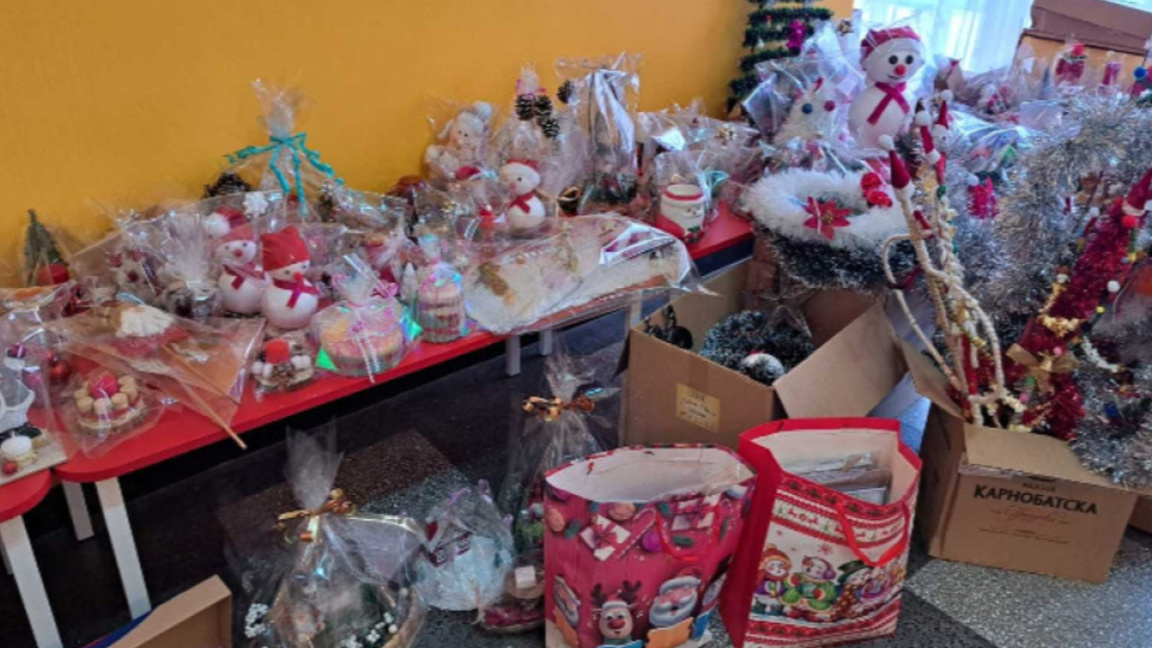 В Кърджали продължава кампанията "Да подарим надежда за Коледа"