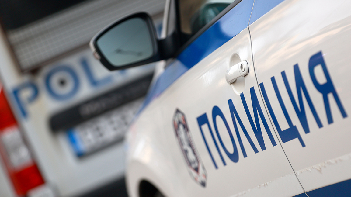 54-годишен пиян шофьор опита да подкупи ...