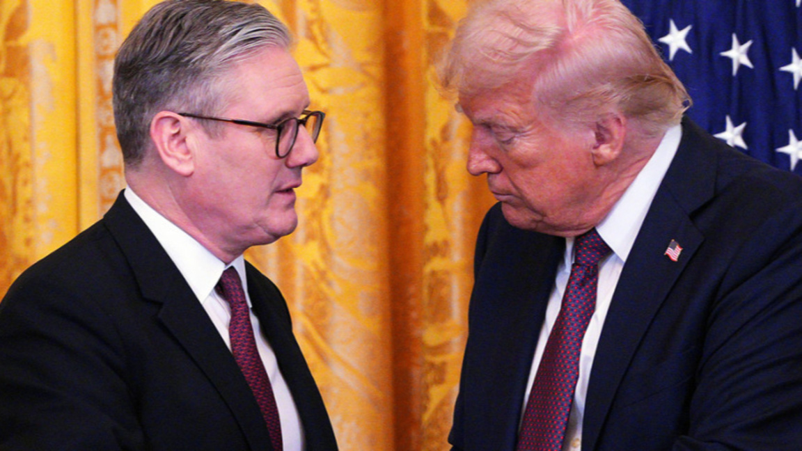 Киър Стармър и Доналд Тръмп, Вашингтон, февруари 2025 г.