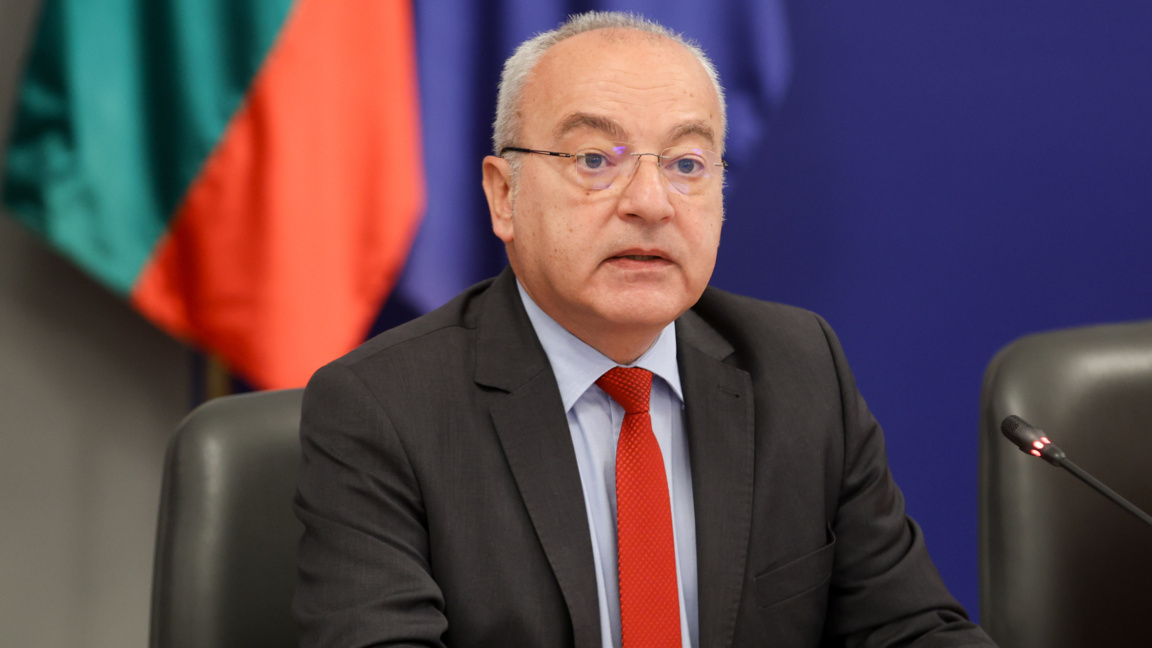 Гълъб Донев призова бизнеса и синдикатите към финансова отговорност