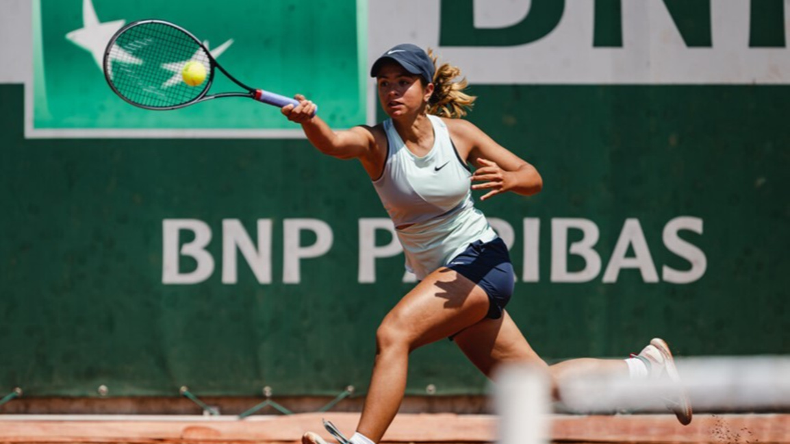 Ива Иванова продължава напред в Монастир...