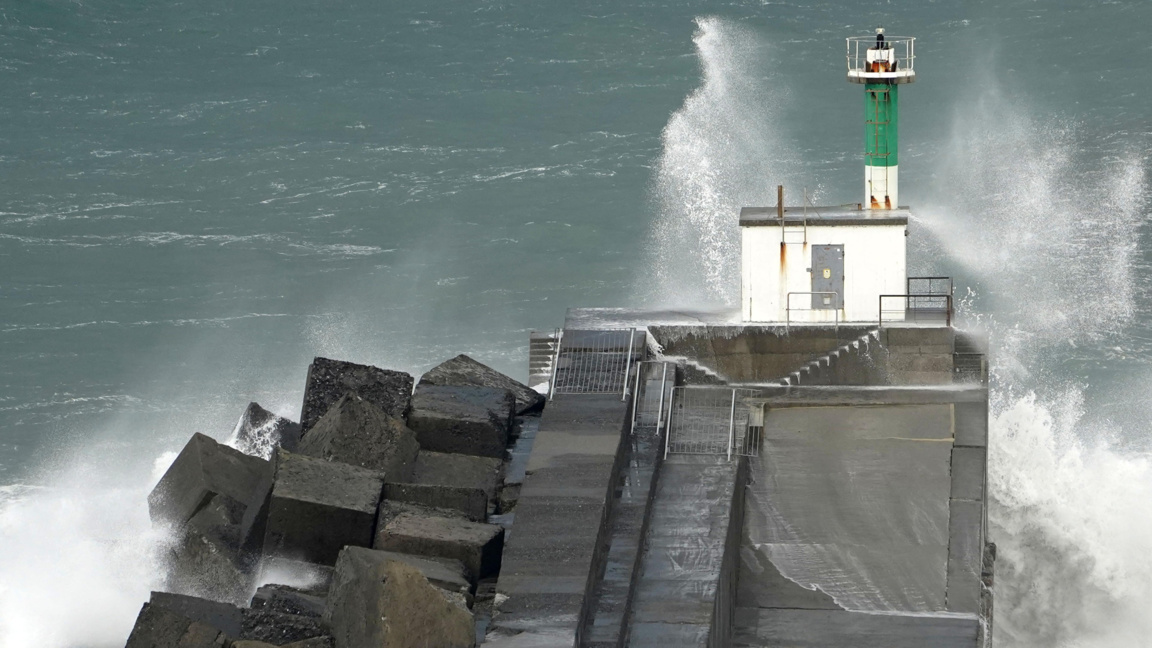 Испания буря